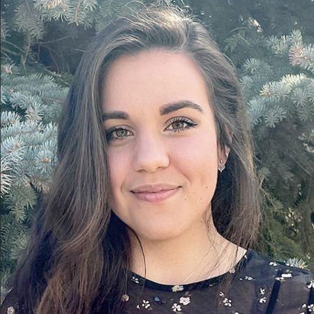 Emily, Dental Assistant At Signature Smiles Dentistry